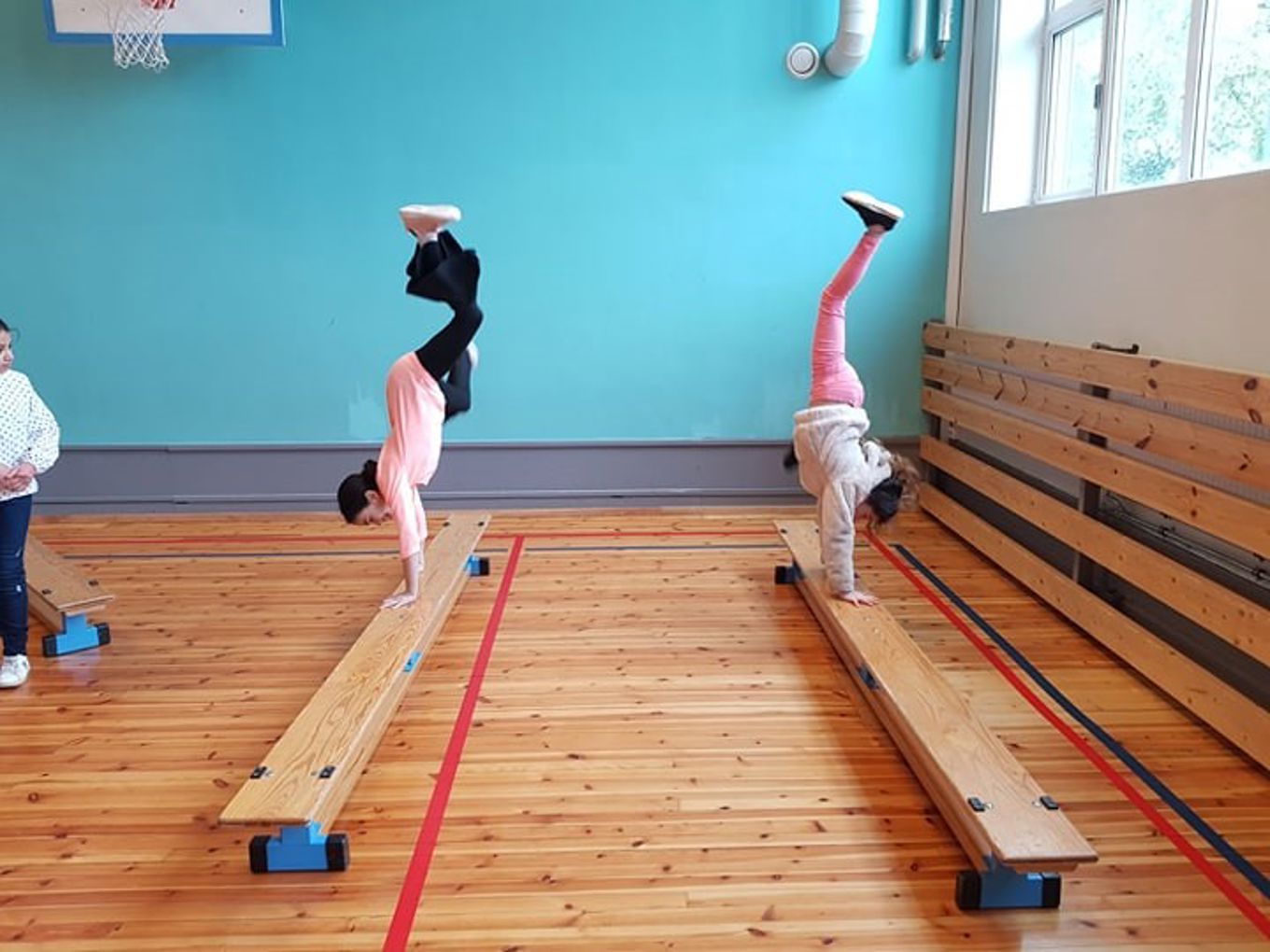 Hurra for skolen vår!